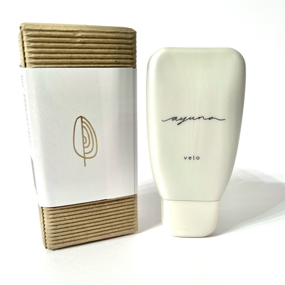 New unopened AYUNA VELO face cc cream 50 ml NIB - Picture 2 of 4